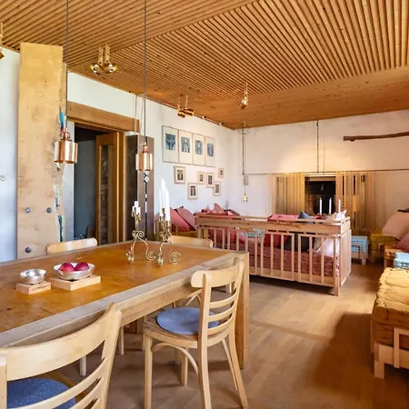 Clemens Ruben Oda ve Kahvaltı